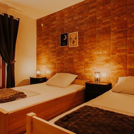 Apartmani Marin 武科瓦尔 外观 照片